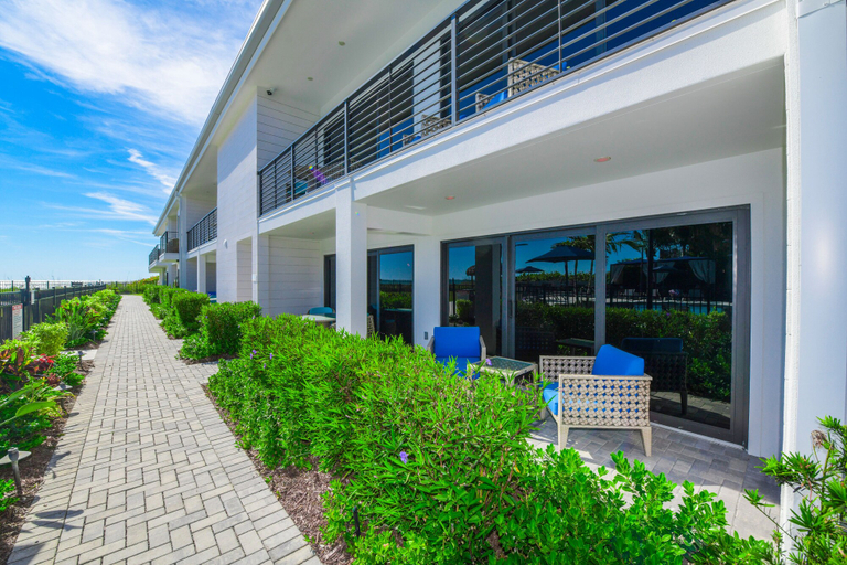 Exterior & Views 2, Anna Maria Beach Resort, Manatee