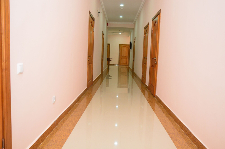 Others 5, Canyon Hotel, Martvili