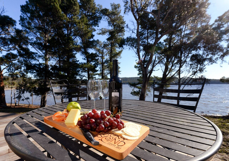 Food & Drinks, Taylors Bay Cottage, Kingborough