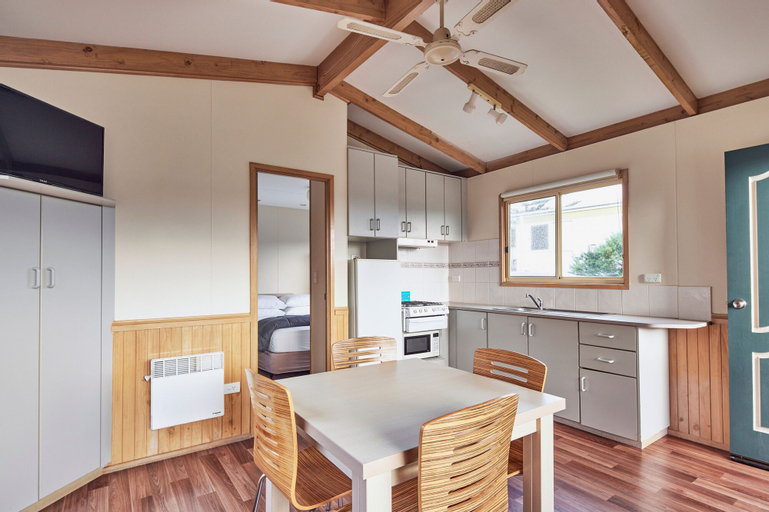 Dining Room 1