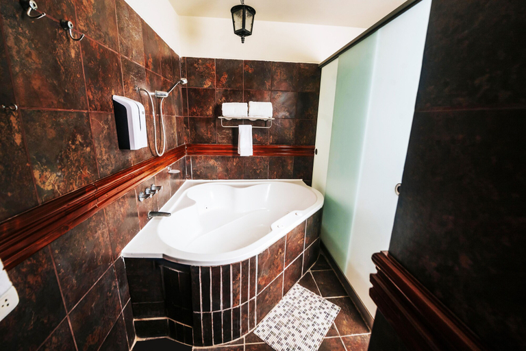 Bathroom, Casa de Campo Hotel&Bungalows, Lima