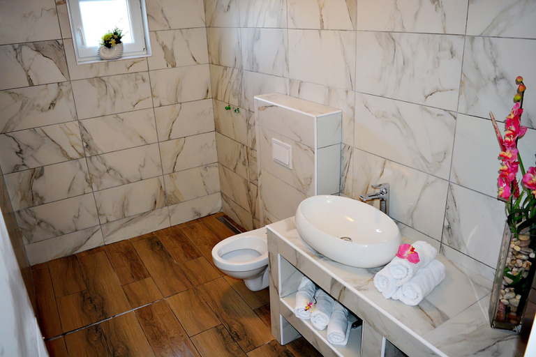 Bathroom 3, Holiday House Jelena, Podbablje