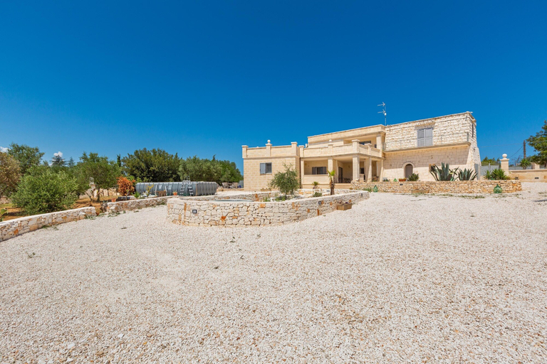 Exterior & Views 2, 3061 Maison Lina by Barbarhouse, Brindisi