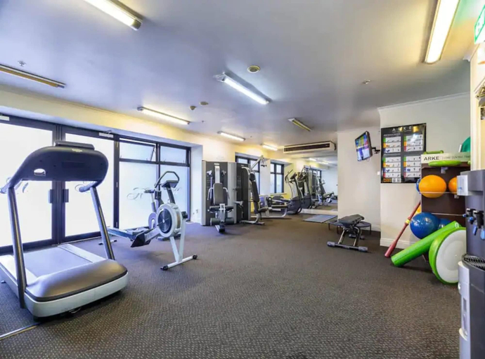 Others 5, Pool, Gym And Style In The Cbd, Waitakere