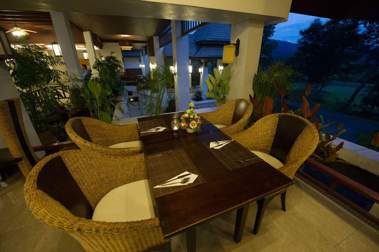 Food & Drinks 5, Chiangmai Highlands Golf and Spa Resort, K. Mae On