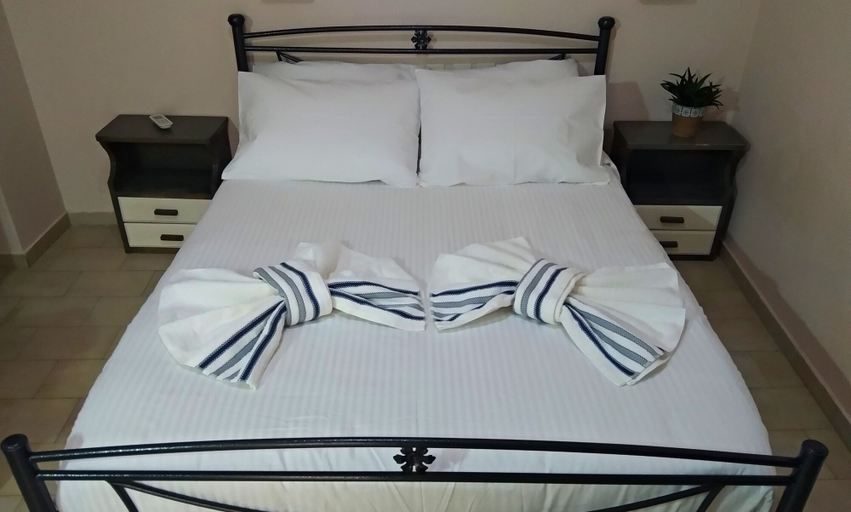 Bedroom 3, Relax Studios & Apartments, Crete