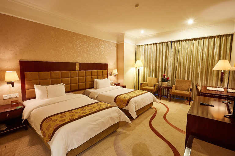 Bedroom 2, Zhongshan Leeko Hotel, Zhongshan