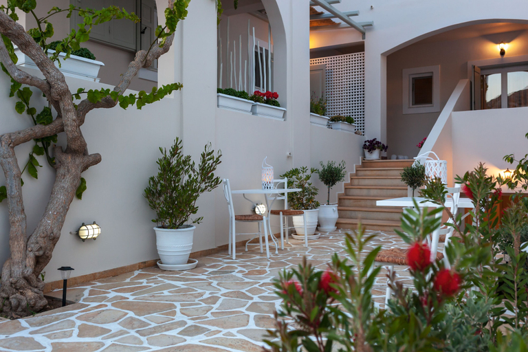 Others 5, OLIVAS ROOMS, South Aegean