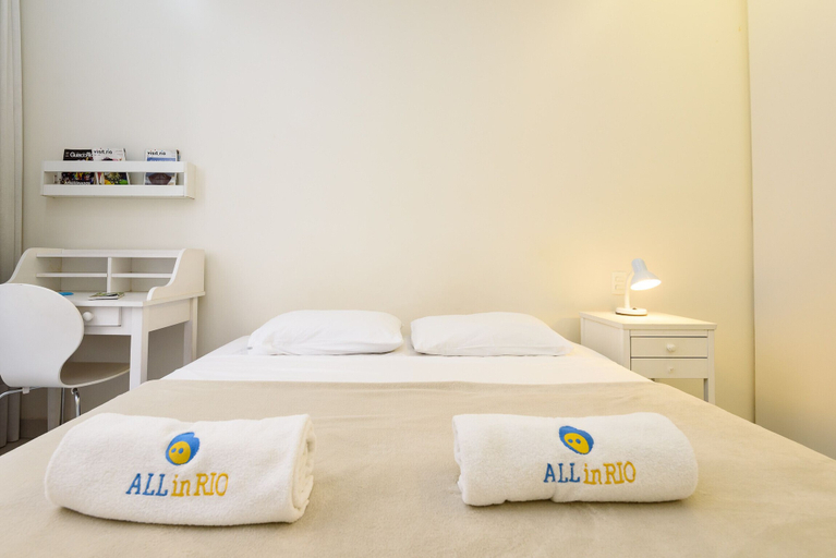 Bedroom 3, 3 Minutes From Copacabana Beach Df219, Rio de Janeiro