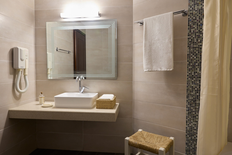 Bathroom 5, Leda Village Resort, Thessaly