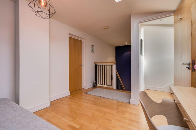 Others 5, Central Belfast Apartments: Park Avenue, Belfast