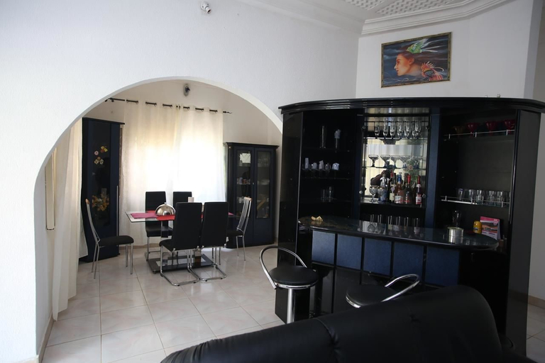 Food & Drinks 4, Akmary Guest House, Accra