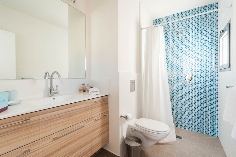 Bathroom, Sea N'Rent - 81 Gordon Tel Aviv