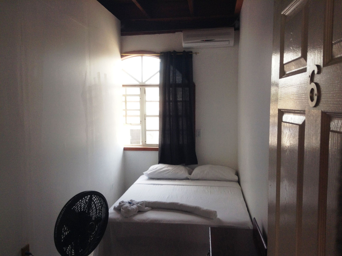 Bedroom 3, Amelia Guest House