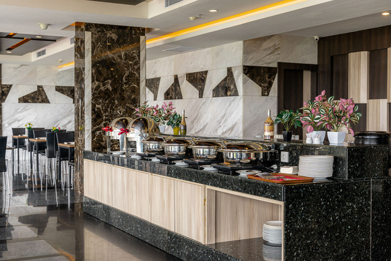 Food & Drinks 5, M One Hotel, Batam