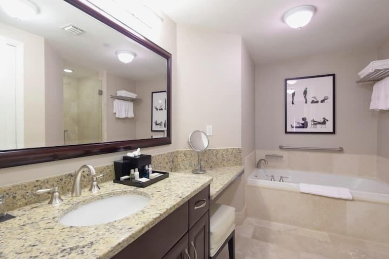 Bathroom 3, Ocean view 2 bedroom Condo, Miami-Dade