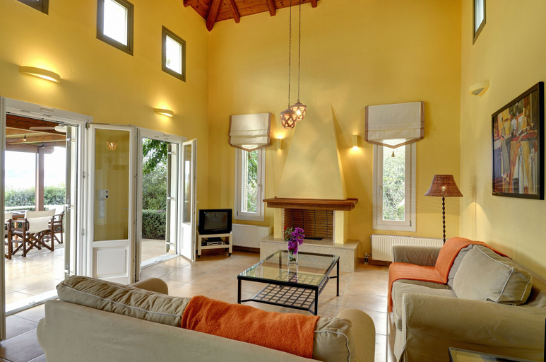 Others 5, Ioli's Villas, Peloponnese