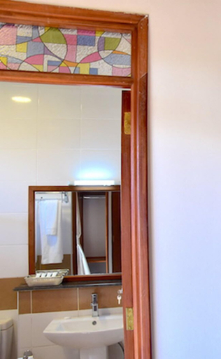 Bathroom, Starling Bird Resort, Mavoko