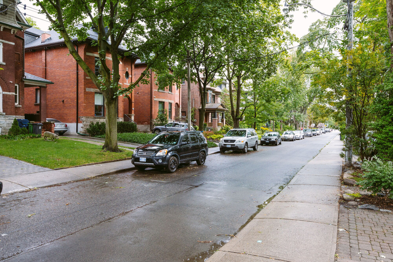 Others 3, Stunning Victorian House in the Annex, Toronto