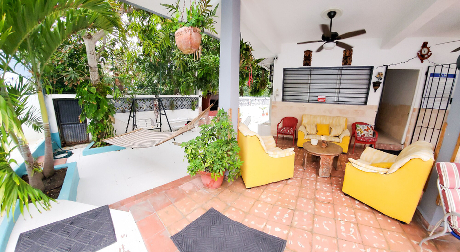 Courtyard 5, Melquiades R&M, Centro Habana