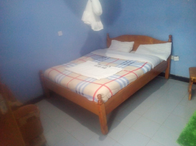 Bedroom, Big Klub Restaurant, Mathira