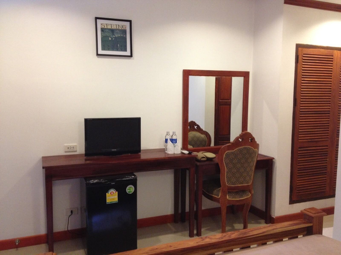Others 5, Chalouvanh Hotel, Pakxe