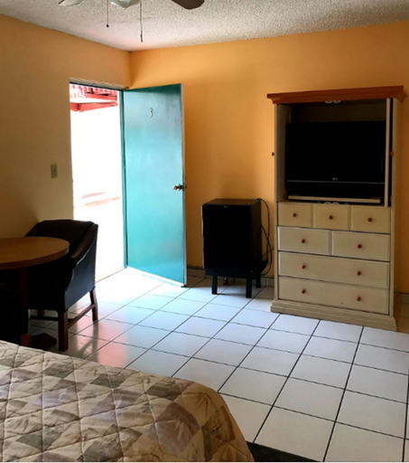 Others 5, Motel Cortez, Tijuana
