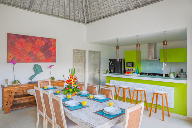 Food & Drinks 5, Villa Paraiba, Badung