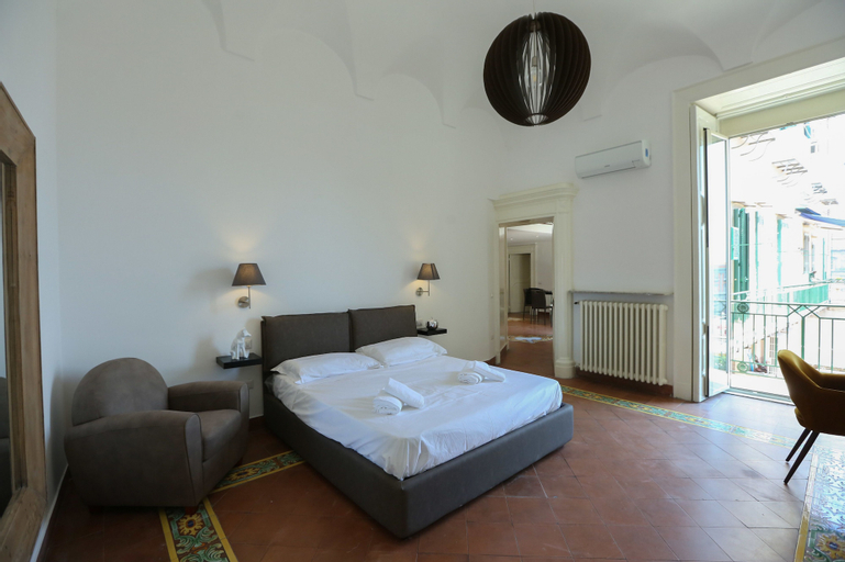 B&B Relais Napoli Reale, Napoli