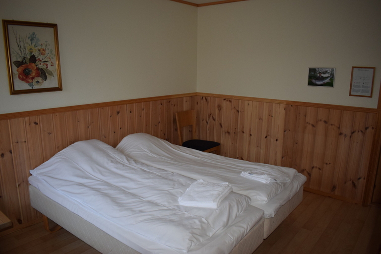 Bedroom 2, Skogmo Gjestgiveri, Overhalla