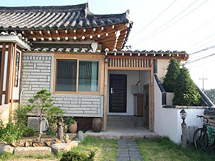 Primary image