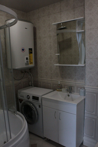 Bathroom 3, Apartment on Kamyshovaya 41, apt 19, Sochi gorsovet