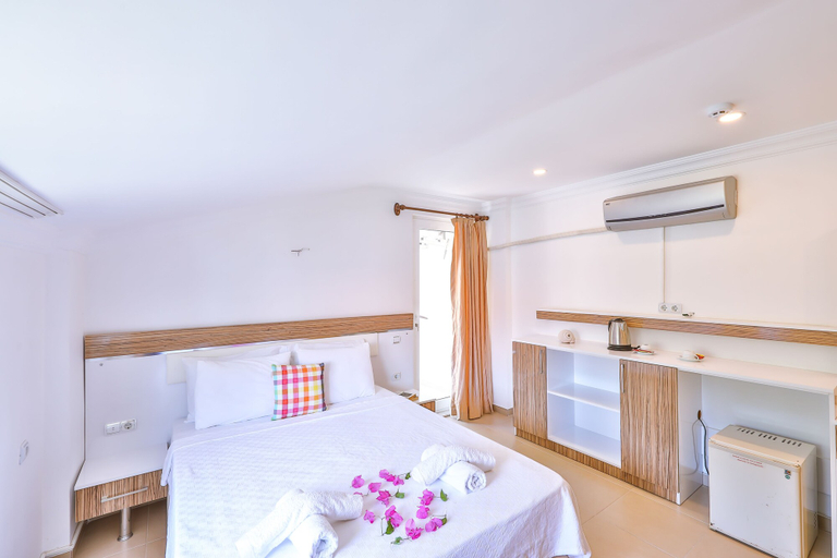 Bedroom 4, Anfora Hotel, Marmaris