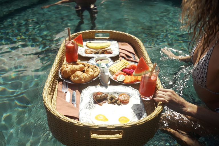 Food & Drinks 5, Exceptional 9BR Incredible Jungle View, River Access, Gianyar