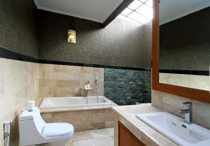 Bathroom 4, Villa Tanjun, Badung
