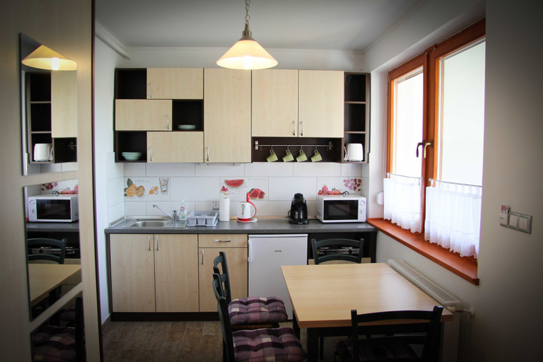 Others 4, Oázis Apartmanok, Mórahalm