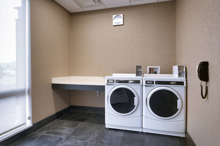 Bathroom 5, Courtyard Cedar City Marriott, Iron