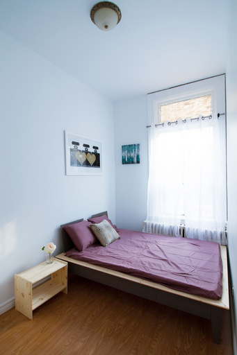 Bedroom 2, 2 Bedrooma Apartment near Kensington Market - Unit 1, Toronto