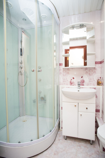 Bathroom 3, Moskva4you Stremyannyy Pereulok, Central