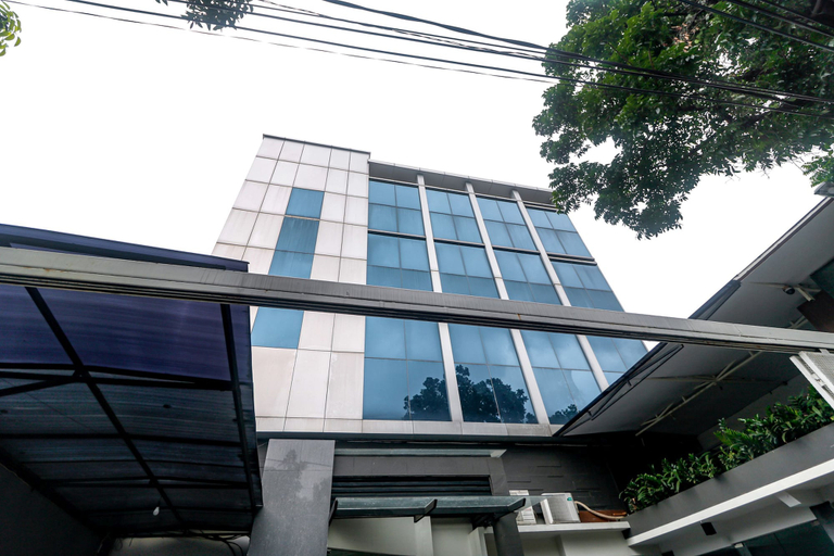 Exterior & Views 2, RedDoorz near Kebon Jeruk Jakarta, Jakarta Barat