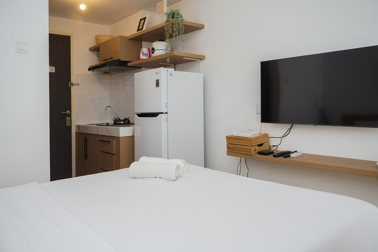 Bedroom 2, Comfortable and Simply Look Studio at Serpong Garden Apartment, Tangerang