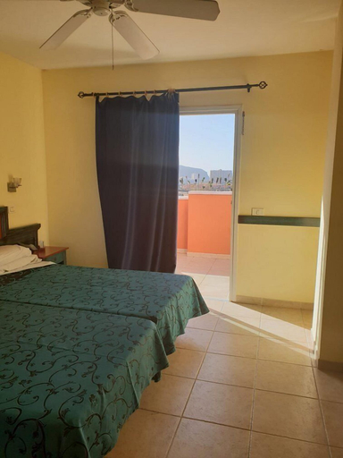 Bedroom, Granada Park, Santa Cruz de Tenerife