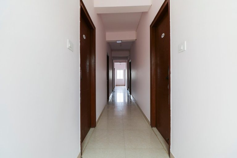 Others 3, Hotel O Pallavi Nilayam, Bangalore