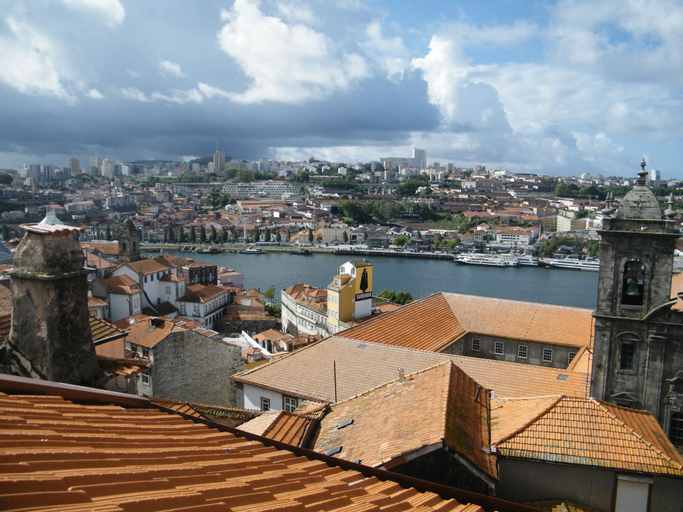 Shining View, Porto