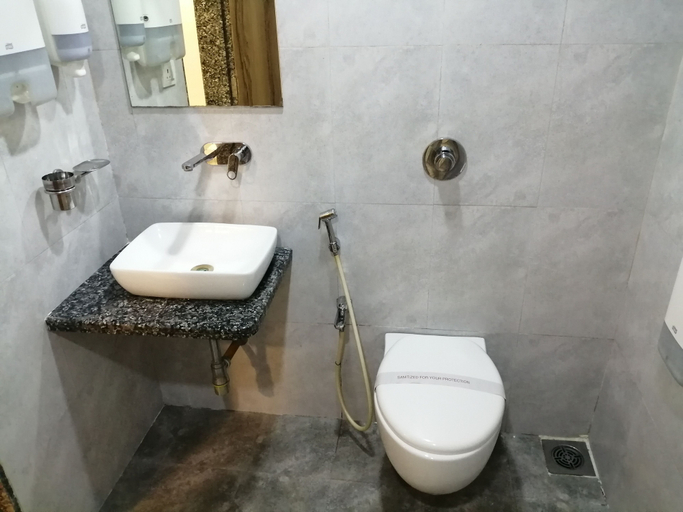 Bathroom, The Pacific Hotel, Vadodara, Vadodara