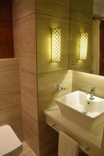 Bathroom 2, South Coast Hotels Thane, Thane