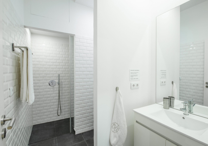 Bathroom 4, Oporto Comfort Dom Hugo, Porto