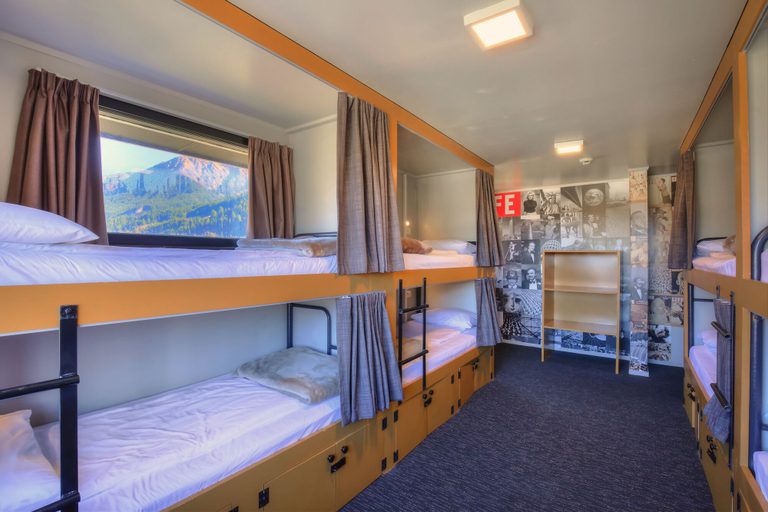 Bedroom 2, The Black Sheep Backpackers, Queenstown-Lakes