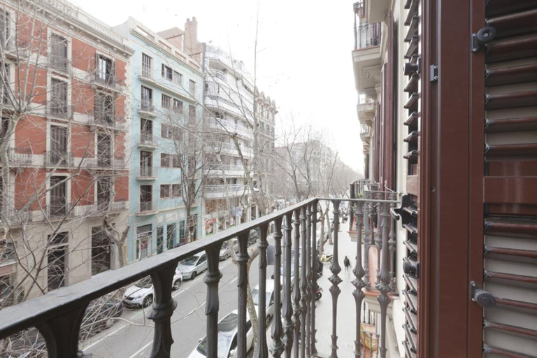Others 4, Akira Flats Roger de Flor Chic apartment, Barcelona