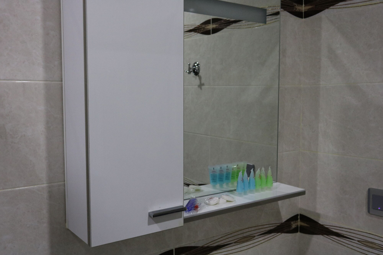 Bathroom 2, Al Khaleej City Center Apr, Baku
